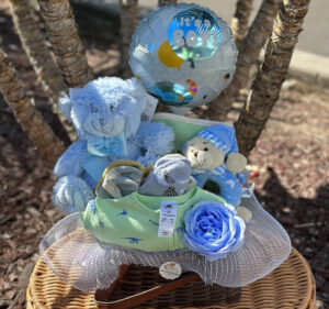 Baby Boy Gift Basket - Teddy Bear, Balloom, Wipe, Clothes and Toy (Products may vary)