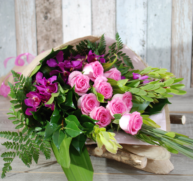 Beautiful and Elegant Pink Bouquet