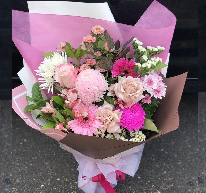 Mordern and Stylish Pink Bouquet-B35